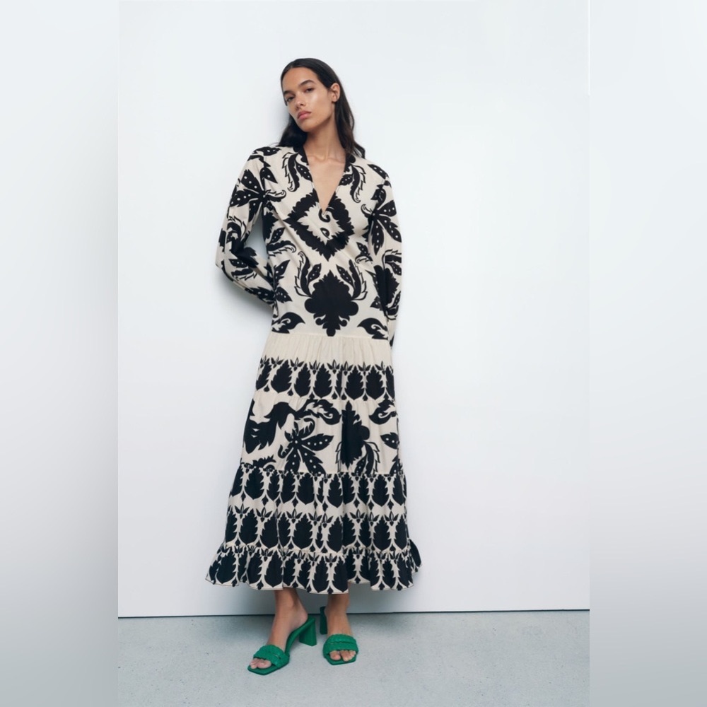ZARA NWT PRINTED MAXI DRESS BLACK WHITE XS,S,M